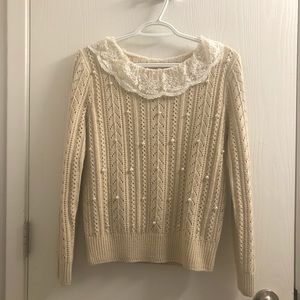 Womens crewneck sweater with pearls